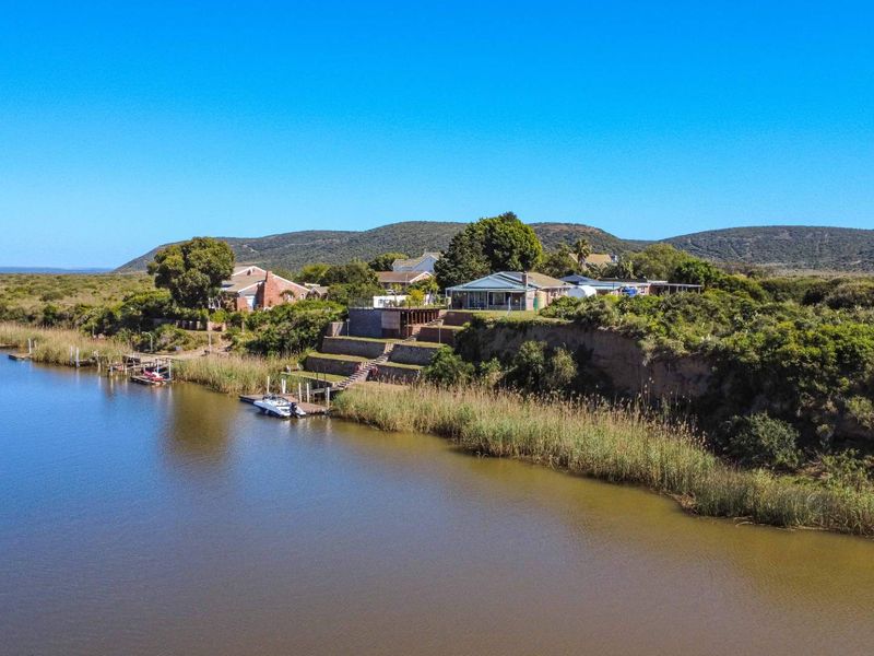 Prime Riverfront Home for Sale on the Sunday’s River - Photo 4