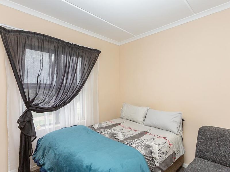 One bedroom Apartment - Photo 9