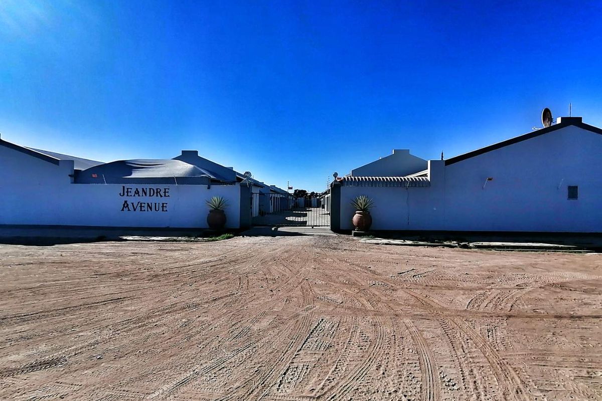 GORGEOUS AND SPACIOUS 2 BEDROOM UNIT FOR SALE IN MARIENTAL (JEANDRE AVENUE) - Photo 2