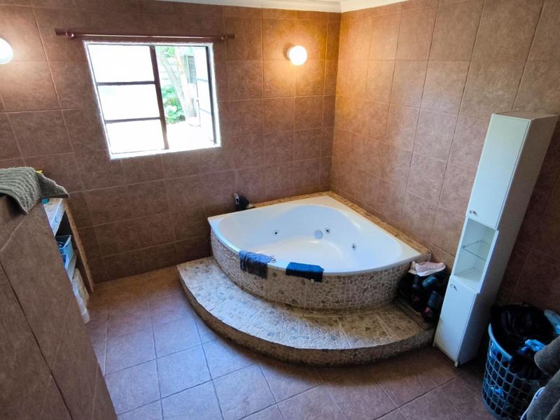 Modern Pet Friendly Home in Mayberry Park - Photo 10