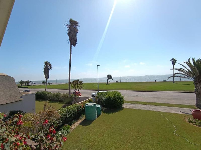 Lagoon-Front Family Home For Sale - Photo 8