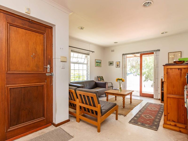 A Hidden Gem in Sought-After Lakeside Village - Photo 7