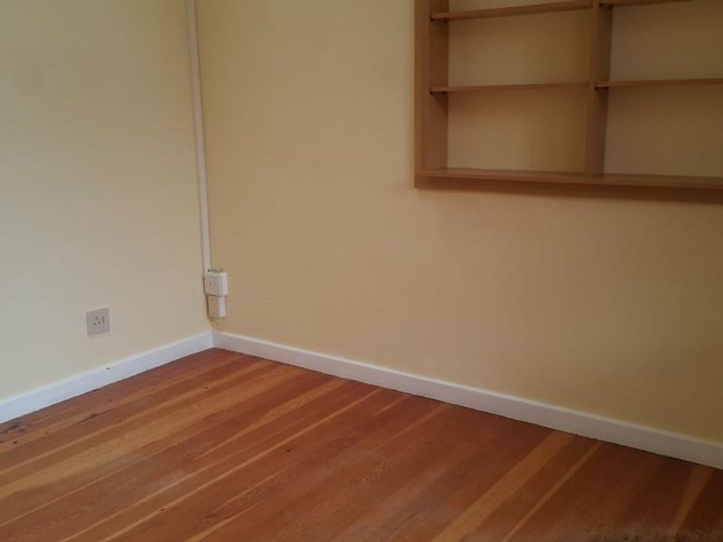 FOR SALE : SPACIOUS 8-BEDROOM HOME IN SWAKOPMUND CENTRAL - Photo 9