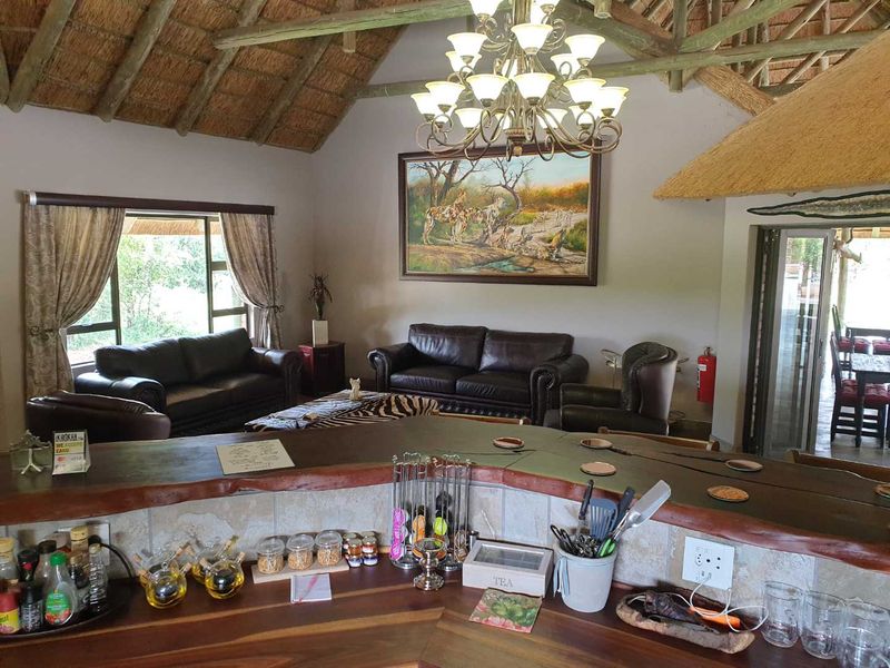 Sterling Bush Lodge - Photo 9