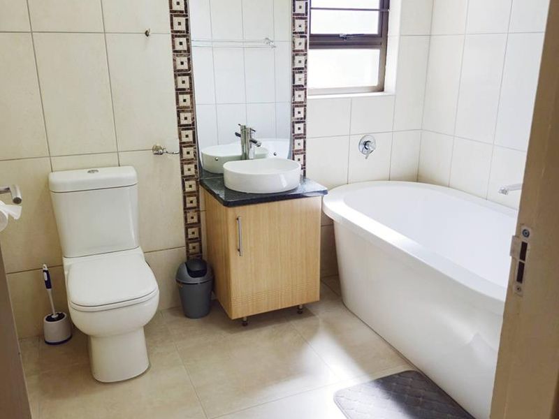 Swakopmund- To Let-N$18 000 - Photo 9
