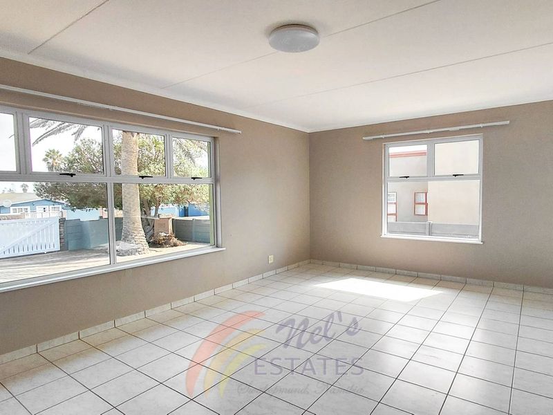 Home to Rent in Vineta, Swakopmund - Photo 2