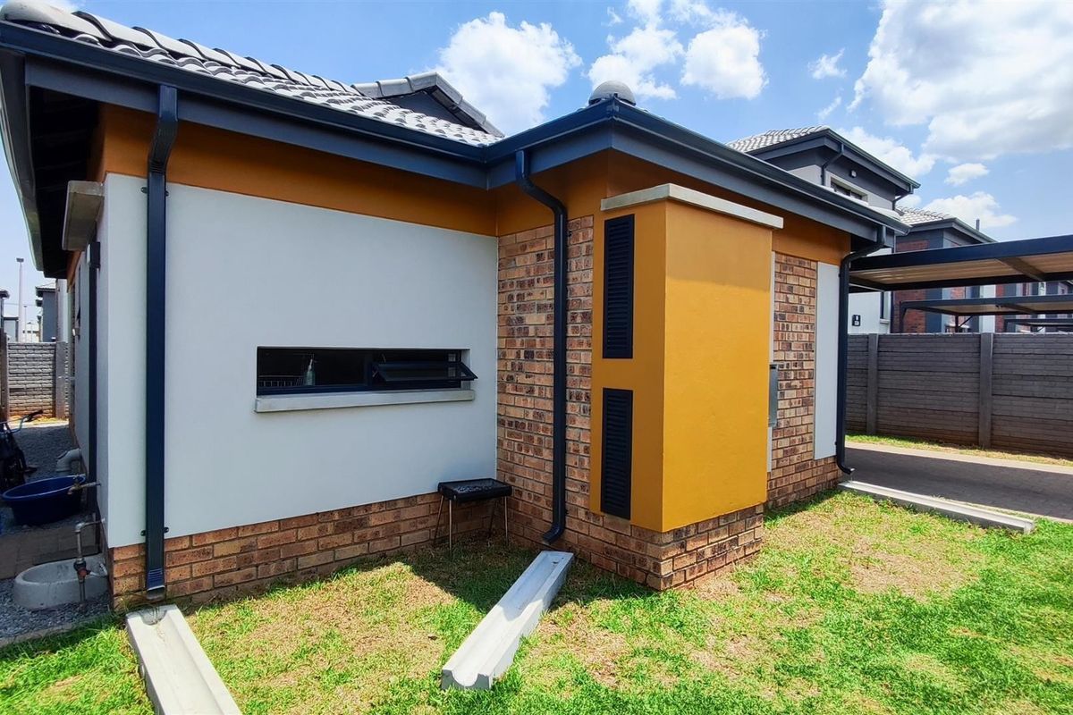 House For Sale in Albertsdal, Alberton - Photo 3