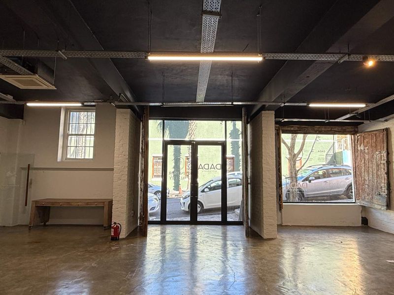 177m2 retail/office space to let on Dorp Street - Photo 2