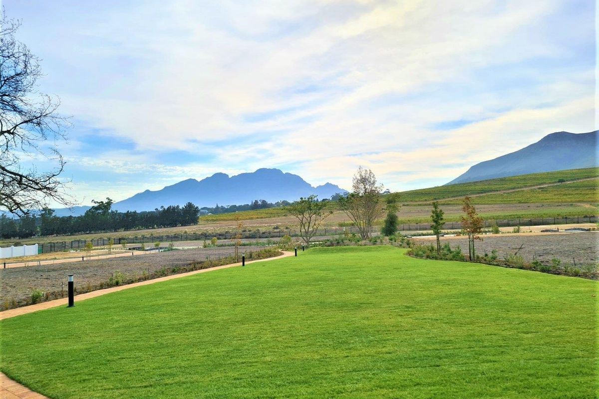 Lifestyle Estate – your golden opportunity to live in the beautiful town of Stellenbosch. - Photo 2