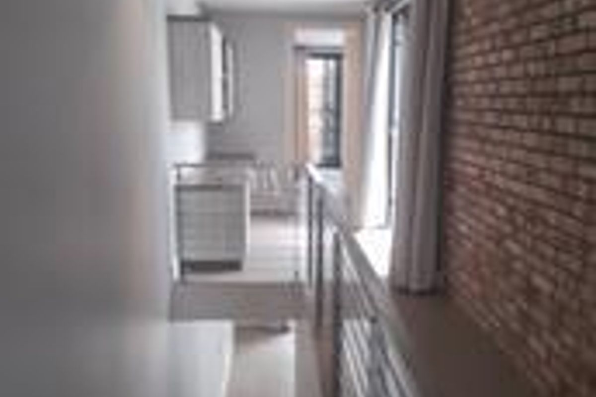 Dream Townhouse Awaits You in Klein Windhoek! - Photo 2