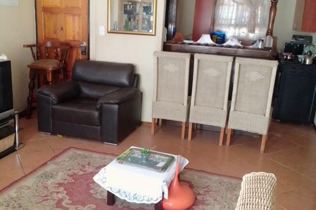 3 bedroom house in The Orchards - Photo 5