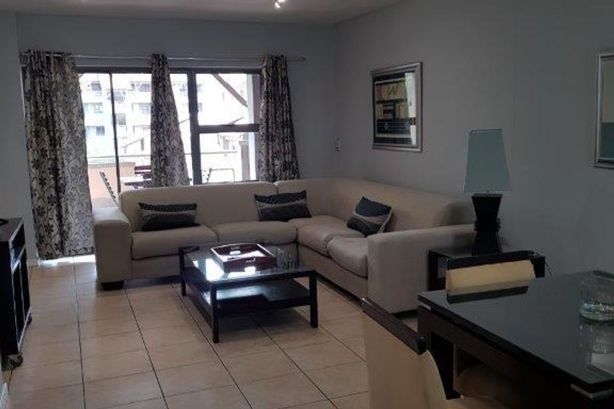 FURNISHED 2 BEDROOMS - Photo 3