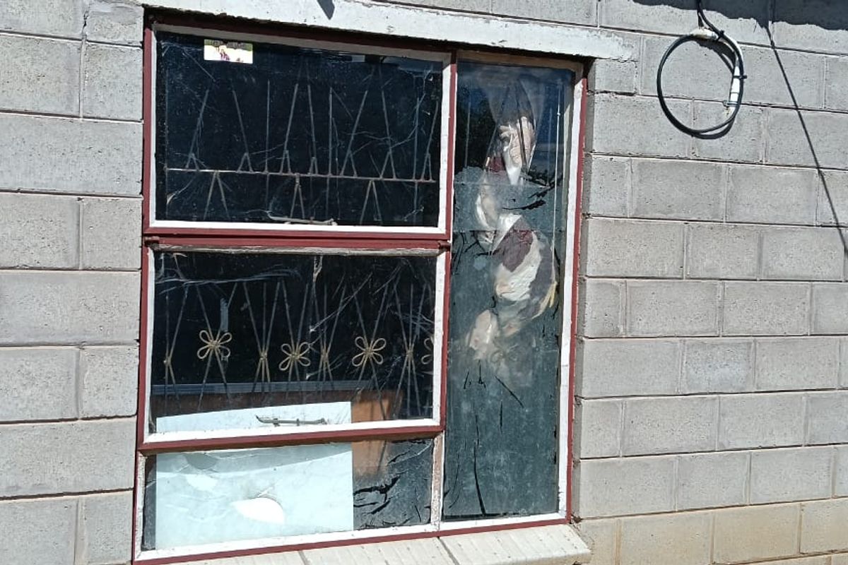 MULTIPURPOSE HOUSE WITH BUSINESS LICENCE. PIRICE INVLUDE TWO PLOTS - Photo 3