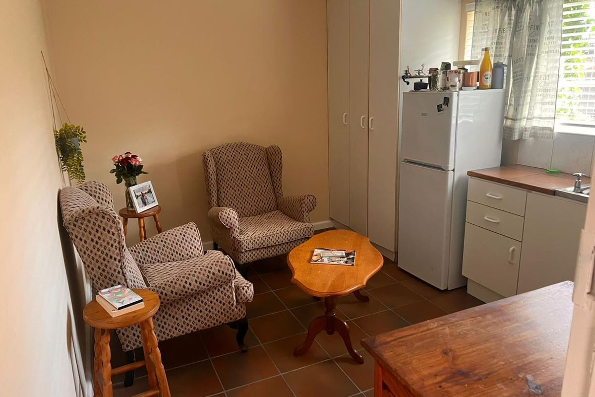 Garden Cottage for rent in Summerstrand - Photo 2