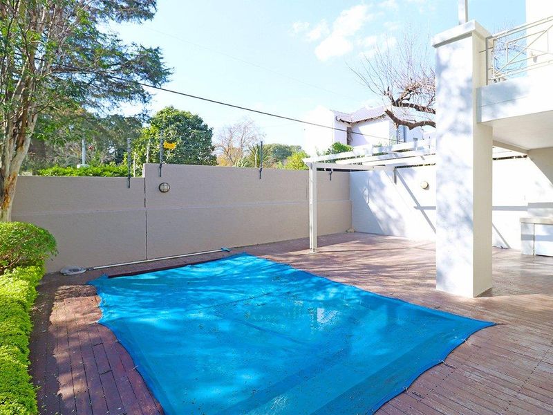 Stylish 3 Bedroom Townhouse with Pool in Sought After Waverley Gate - Photo 6