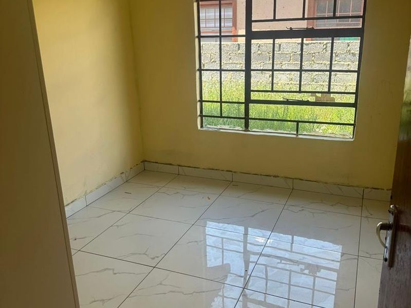 Modern 3-Bedroom Family Home in Payneville, Springs - Photo 6