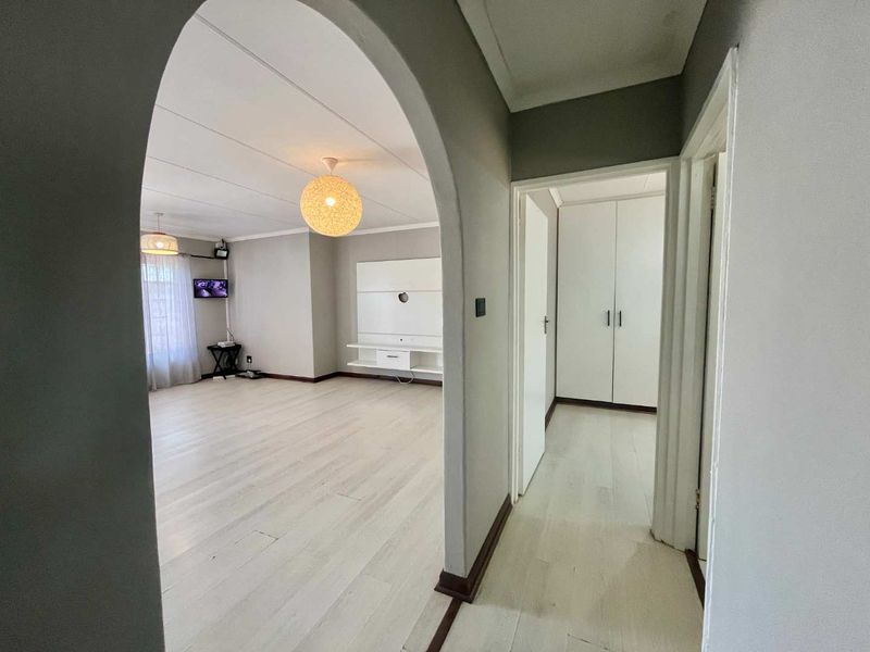 Hendra - Sunningdale 3 Bedroom simplex for Sale - Photo 10