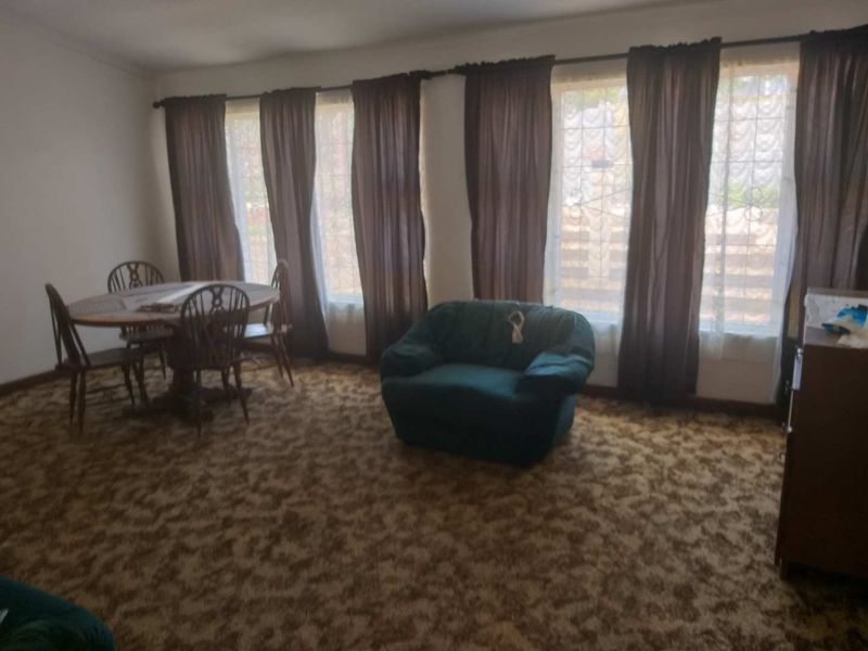 A cozy and comfortable 3-Bedroom home for only R725,000 - Photo 6