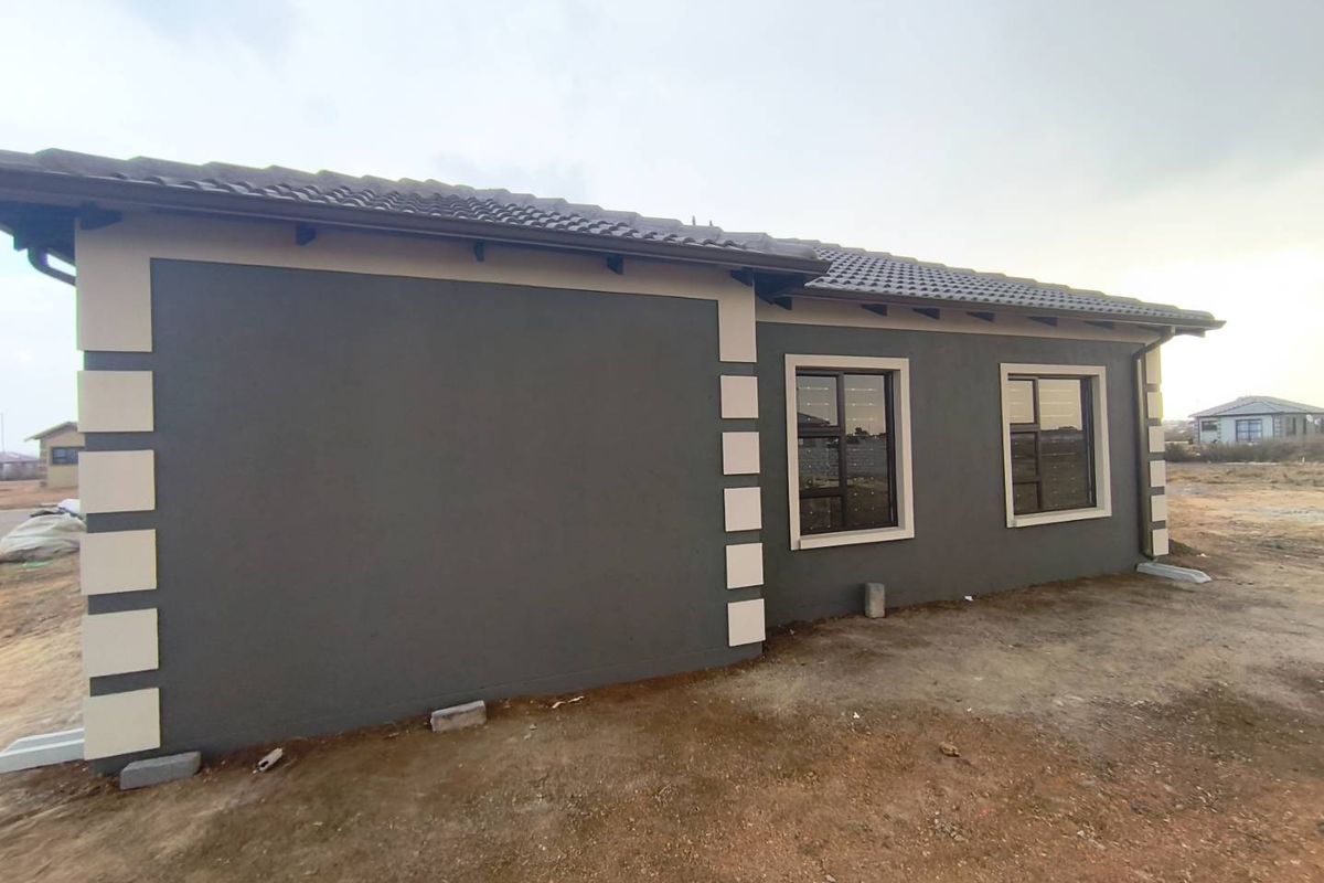 3 Bedroom House for Sale in Windmill Park Ext 32 - Photo 3
