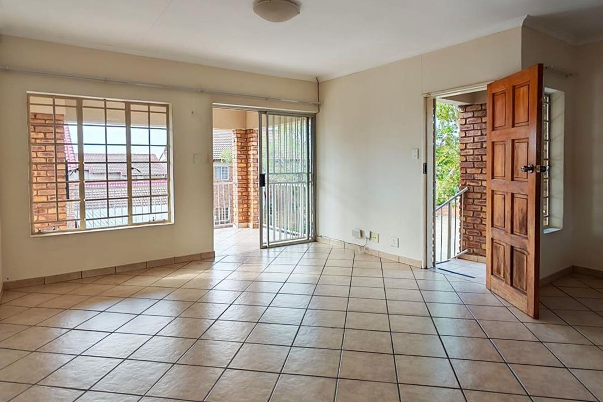 Spacious 2-Bed, 1-Bath First-Floor Apartment to Rent in Celtisdal - Photo 4