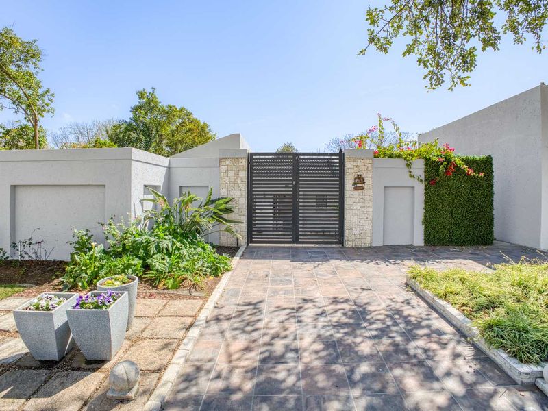 4 BEDROOM HOME FOR SALE IN FOURWAYS GARDENS RESIDENTIAL ESTATE - Photo 3