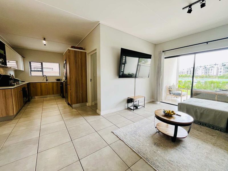Luxurious 3 bedroom, lagoon facing apartment for rent at Munyaka Estate, Waterfall - Photo 8