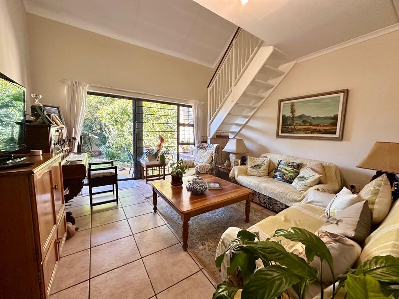 3 bed 2 bath loft cluster - Photo 4