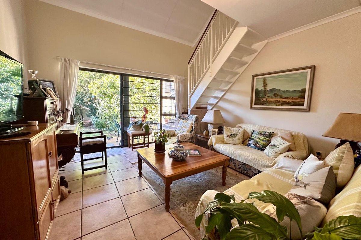 3 bed 2 bath loft cluster - Photo 4