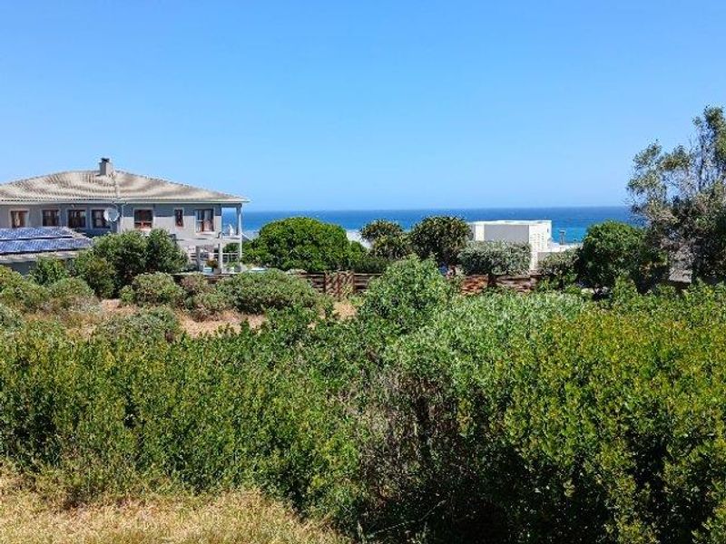 REMINDS ME OF THE LYRICS OF A SONG BY PERRY COMO - Photo 3