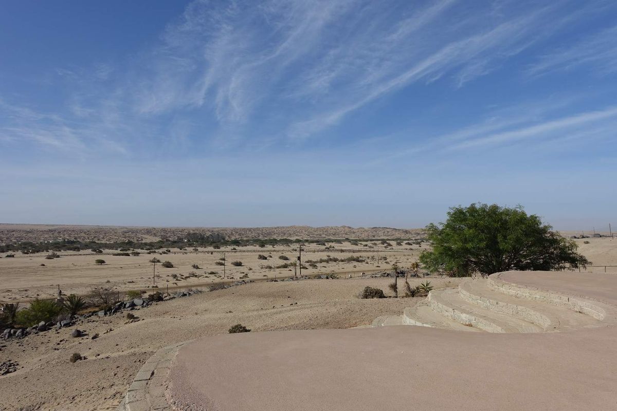 30HA SMALLHOLDING WITH DWELLINGS & FREE RANGE CHICKEN FARMING FACILITIES - Photo 2