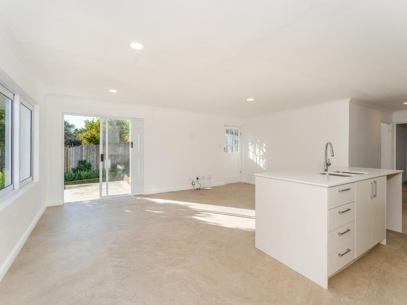Garden of Eden - 3 Bed, 2 Bath - Photo 5