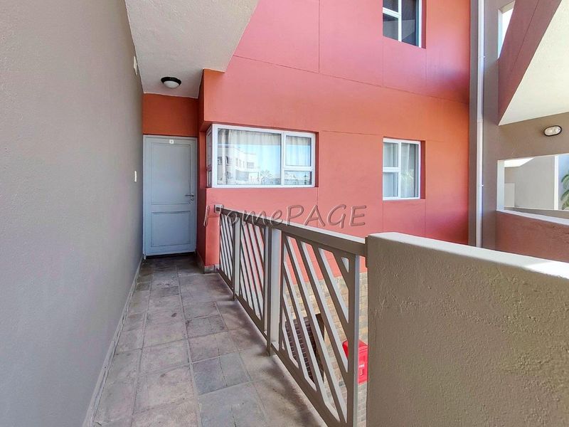 Long Beach Ext 2, Walvis Bay:  Apartment in Dolphin View is for Sale - Photo 6