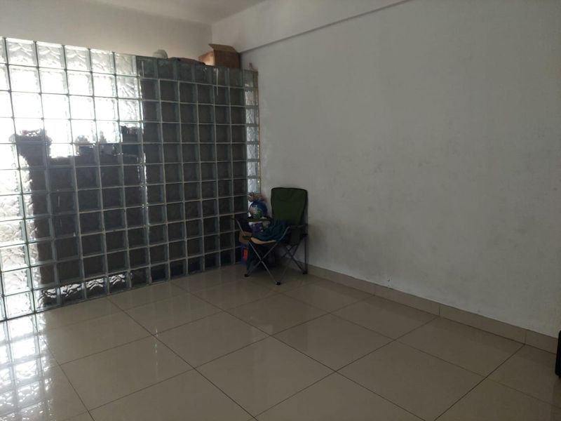Looking for a Good Buy - Photo 3