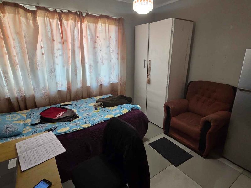 Prime Investment Opportunity – High Rental Income Student Property - Photo 9