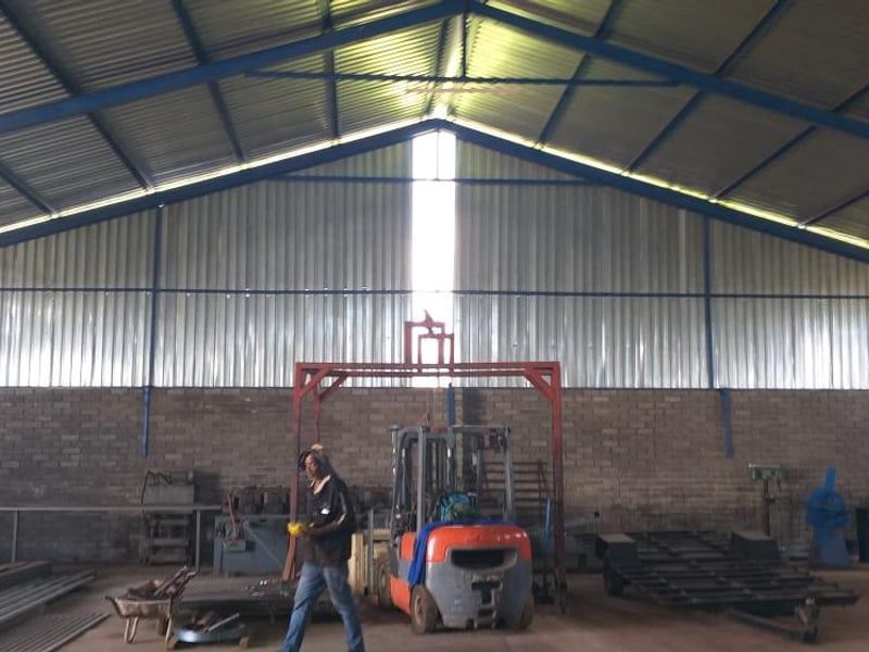 Industrial Property To Let - Photo 3