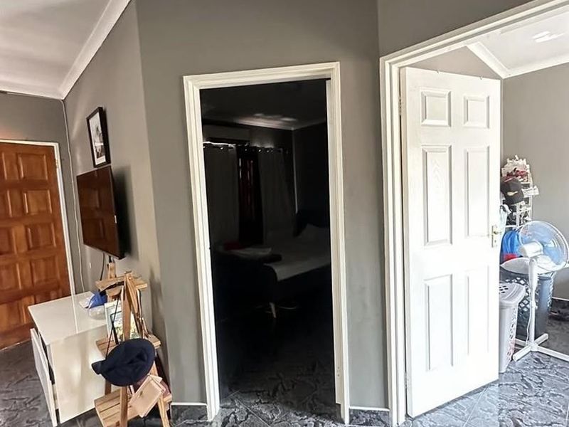 2 Bedroom Flat for Sale - Photo 7