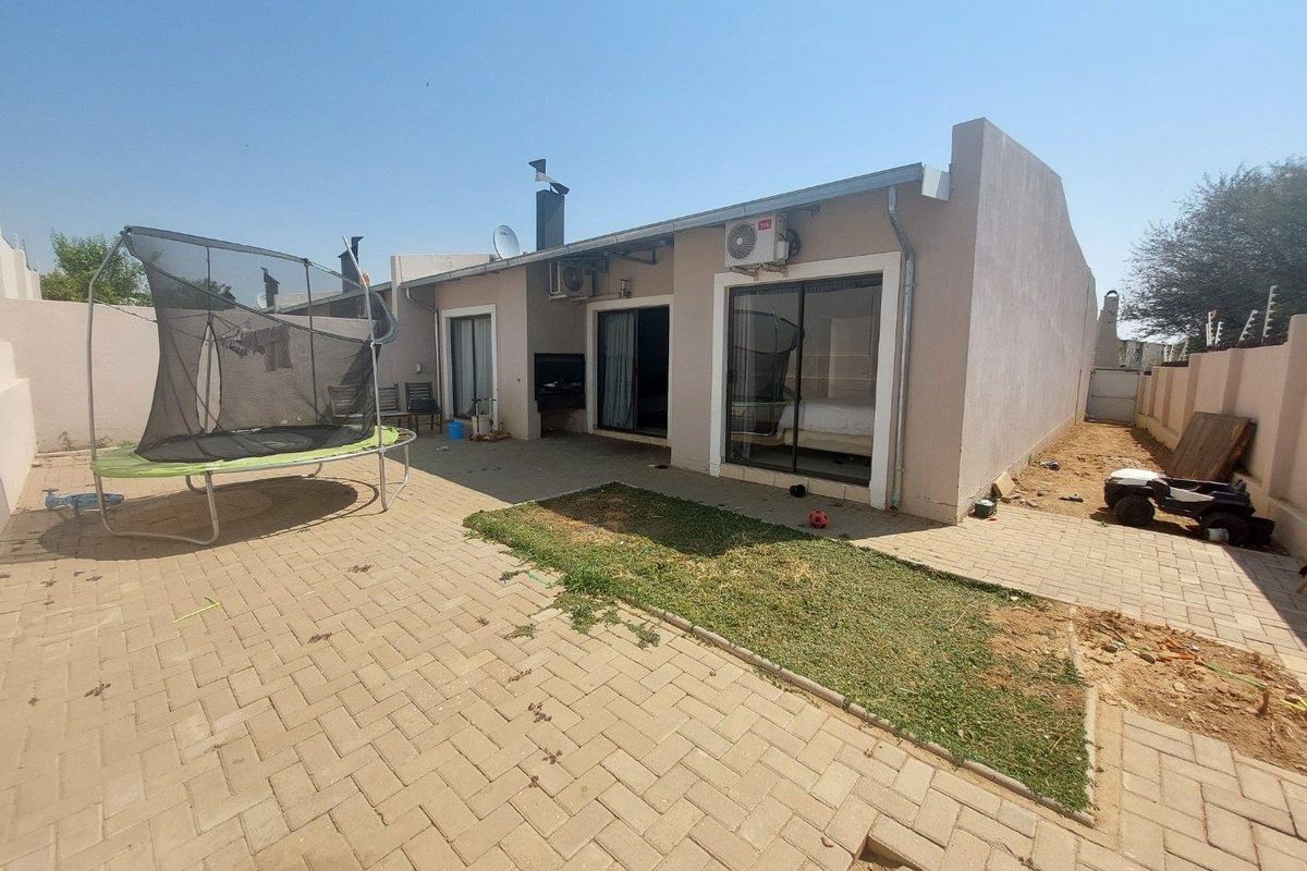 3 bedroom pioneers park  ext1 | Westvale - Photo 5