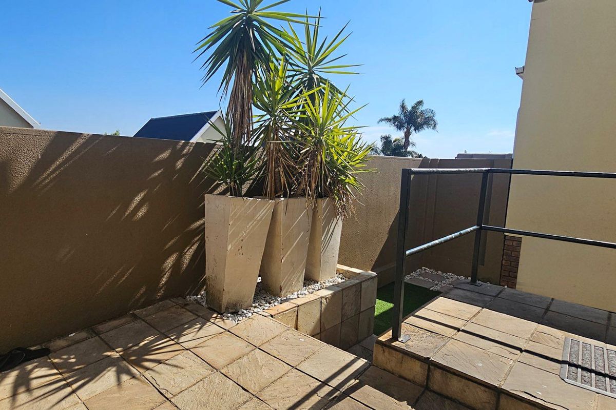 Why Wait? You can't afford to miss this opportunity in Radiokop!! - Photo 4