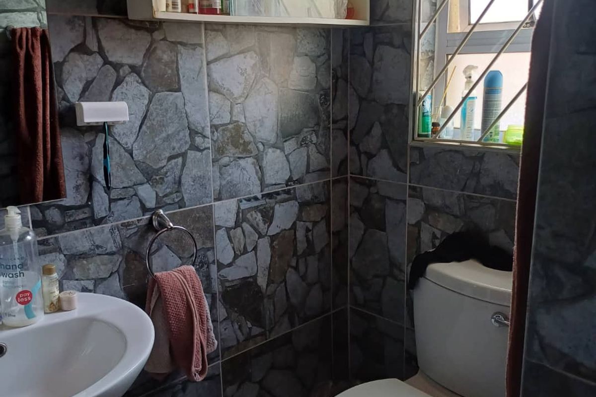 🏡 FOR SALE – 3 Bedroom Family Home in Thorn Valley Estate - Photo 5