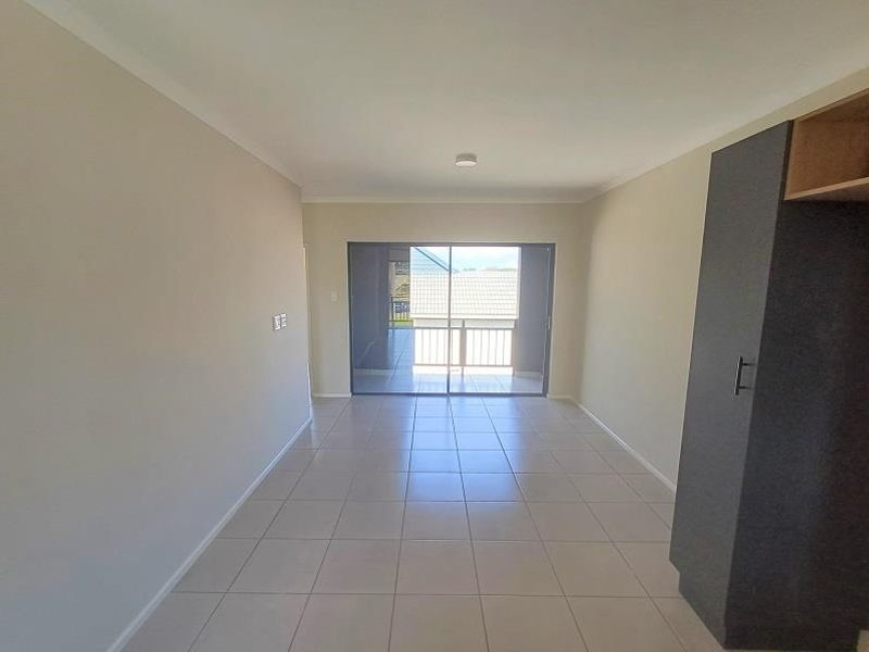 FOR RENT  |  Hillcrest  |  Kings Gate Estate  |  3 Bedroom Apartment - Photo 7
