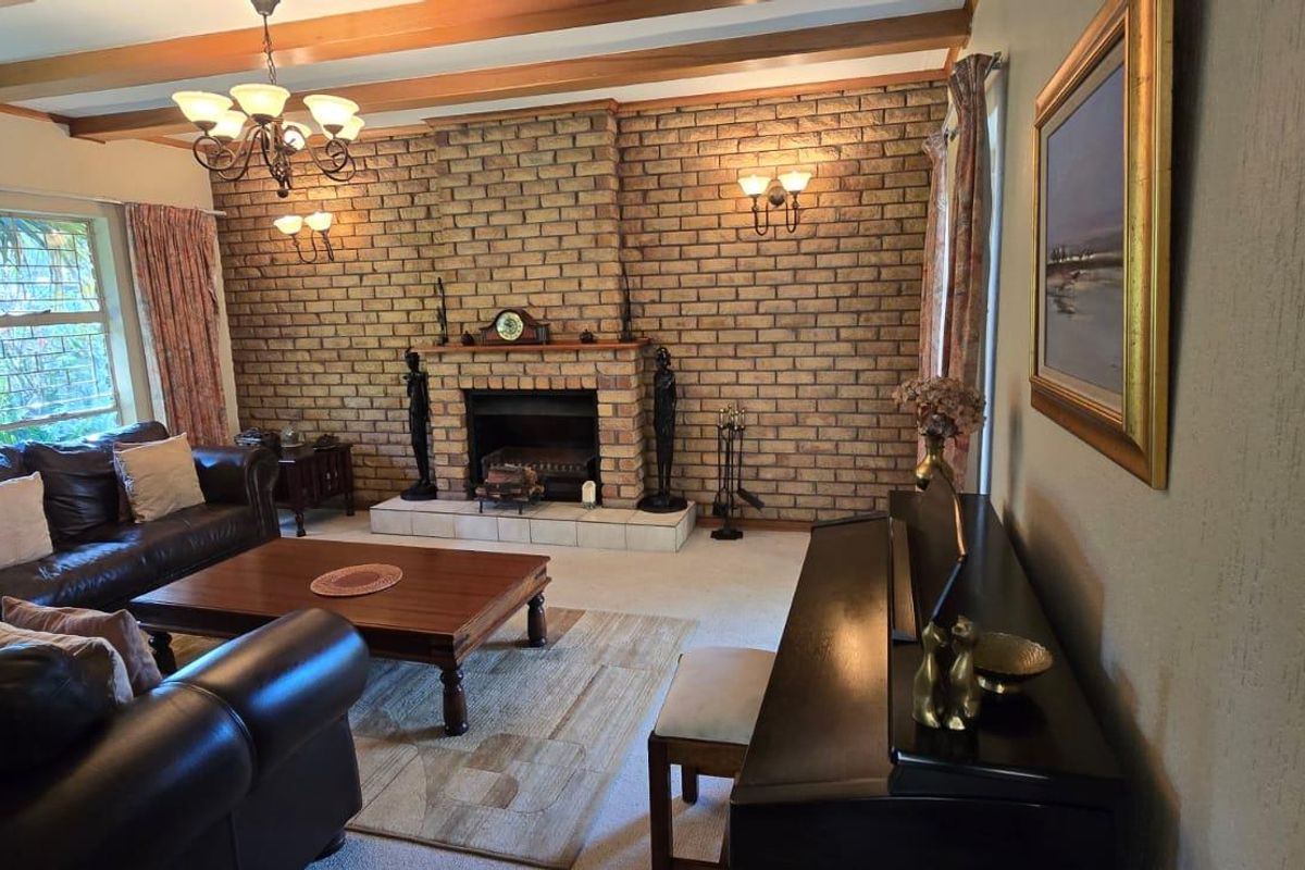 A Statement of Luxury and Comfort - Photo 4