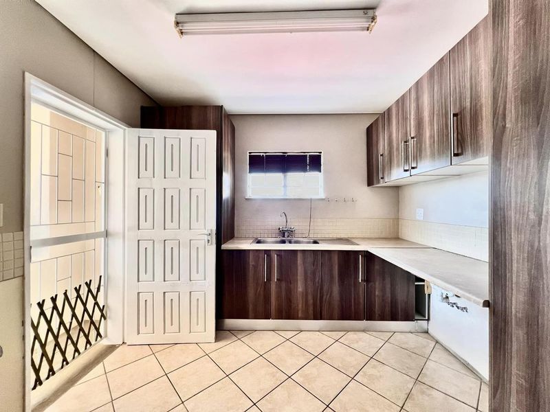 3 Bedroom House For Sale in Ludwigsdorf - Photo 6