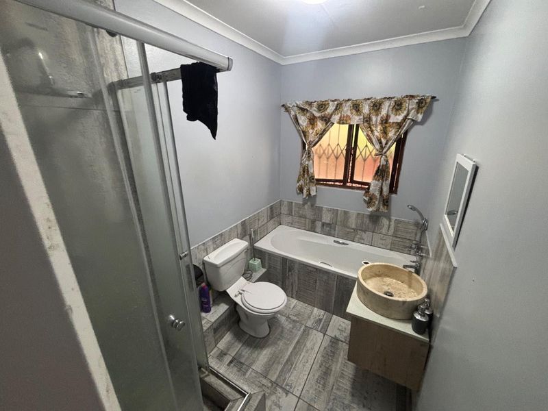 3 Bedroom ,Two bathroom Townhouse to Rent - Photo 5