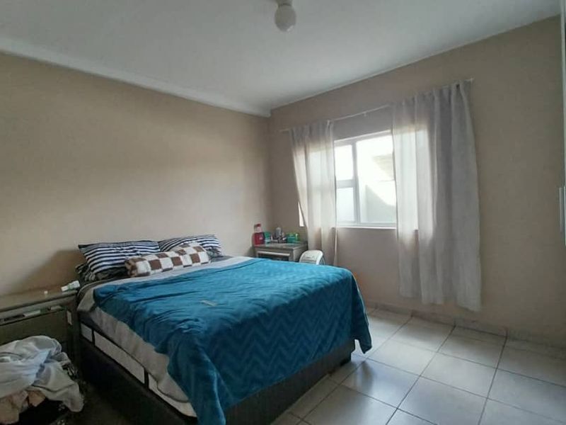 Okahandja - 2 Bedroom Apartment For Sale - Photo 3