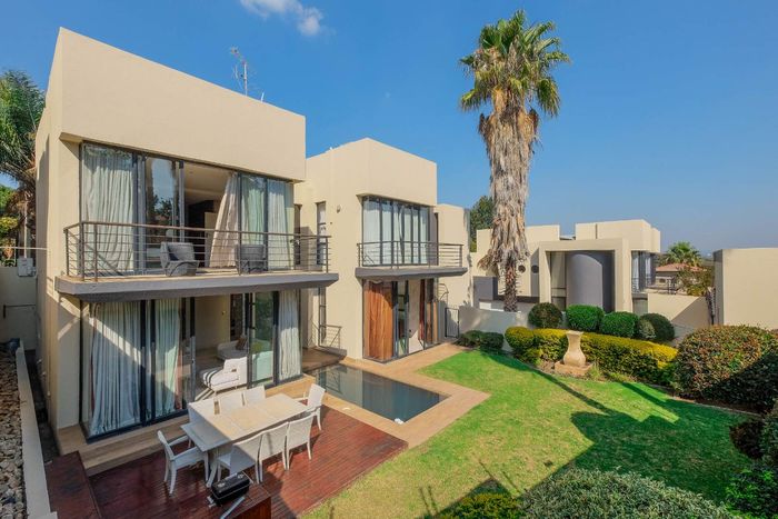 Property #2506479, Townhouse For Sale in Bryanston