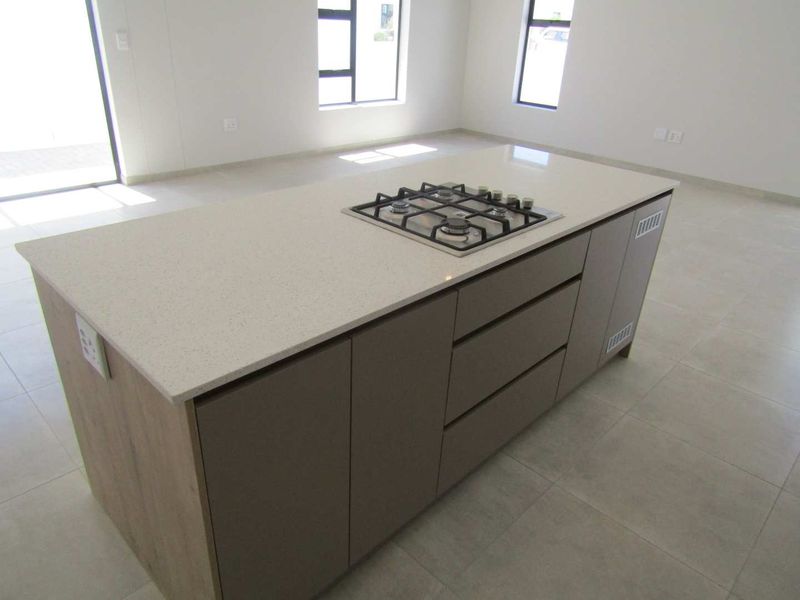 Newly Build, Modern Finishes with Coastal Living - Photo 8