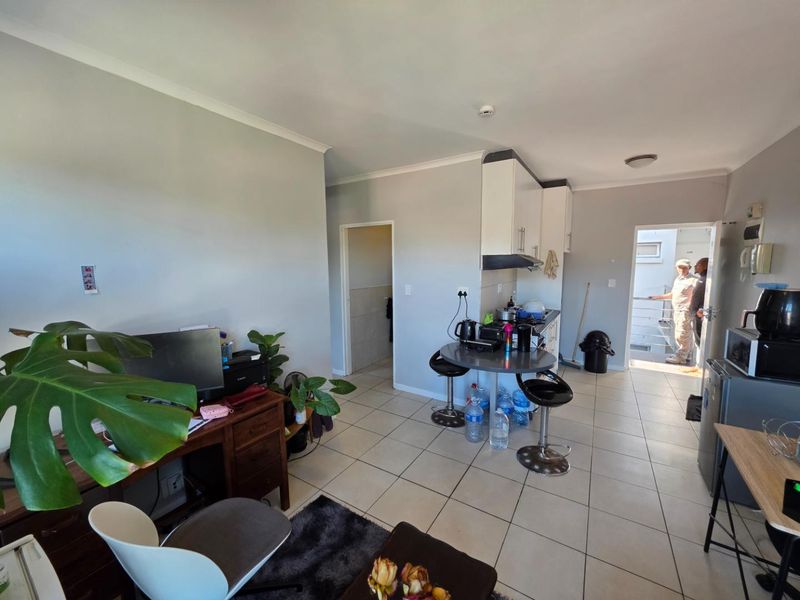 Investment opportunity to Own a unit in one of Stellenbosch's established accommodation developments - Photo 8