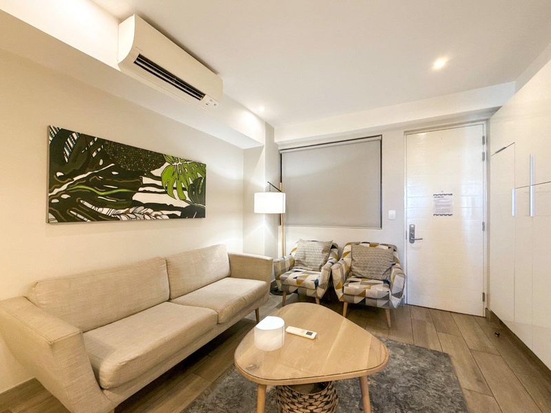 Invest in Elegance, Profit from Convenience - Photo 7