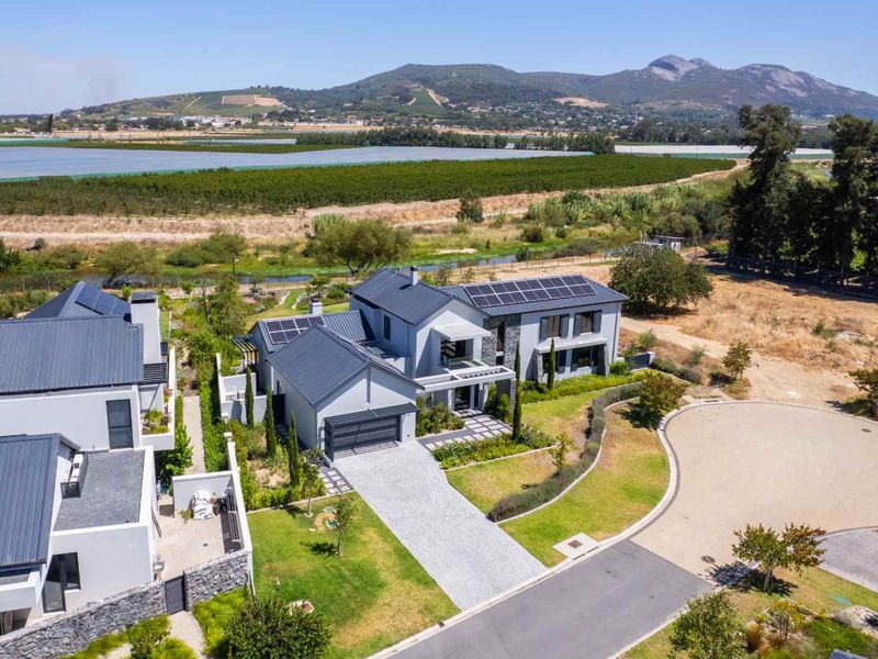 An Exceptional Riverfront Five-Bedroom Home of Grandeur at Val de Vie Estate - Photo 3
