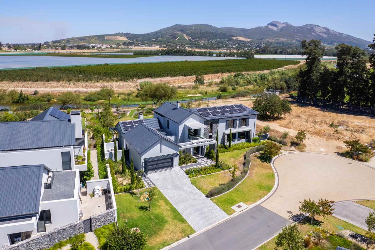An Exceptional Riverfront Five-Bedroom Home of Grandeur at Val de Vie Estate - Photo 3